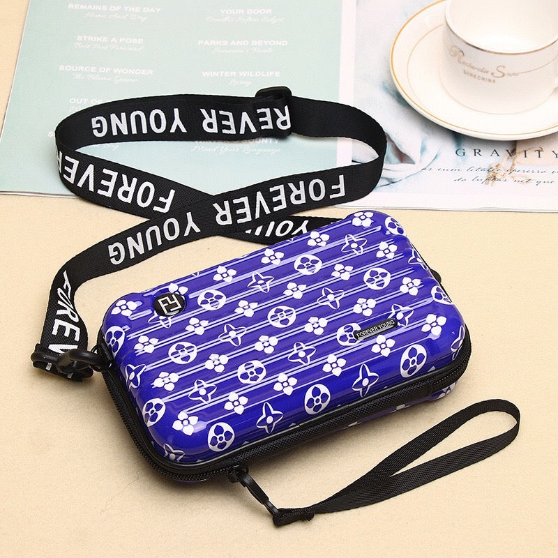 Hard-Shell Toiletry Bag