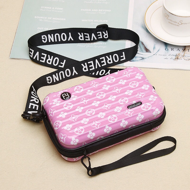 Hard-Shell Toiletry Bag